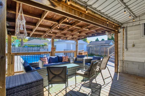 31 Bridge Street, ON L2S 2V7