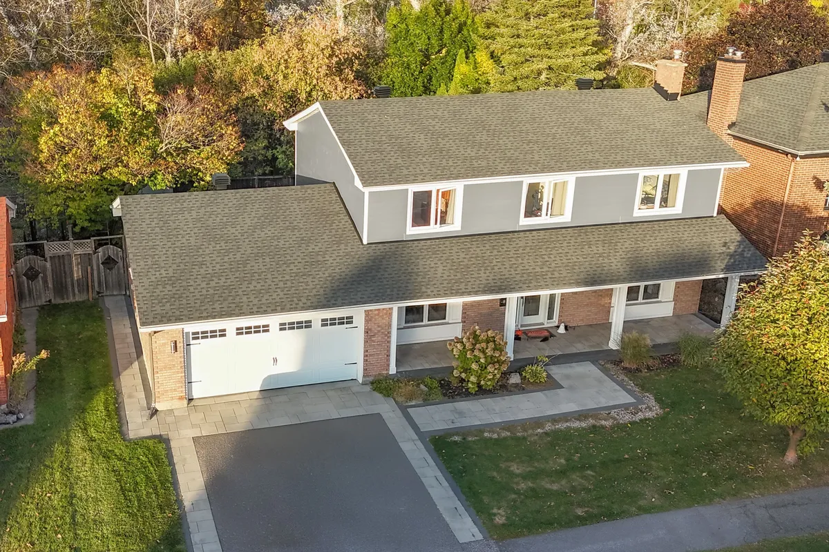 1055 PLANTE Drive, ON K1V 9E5