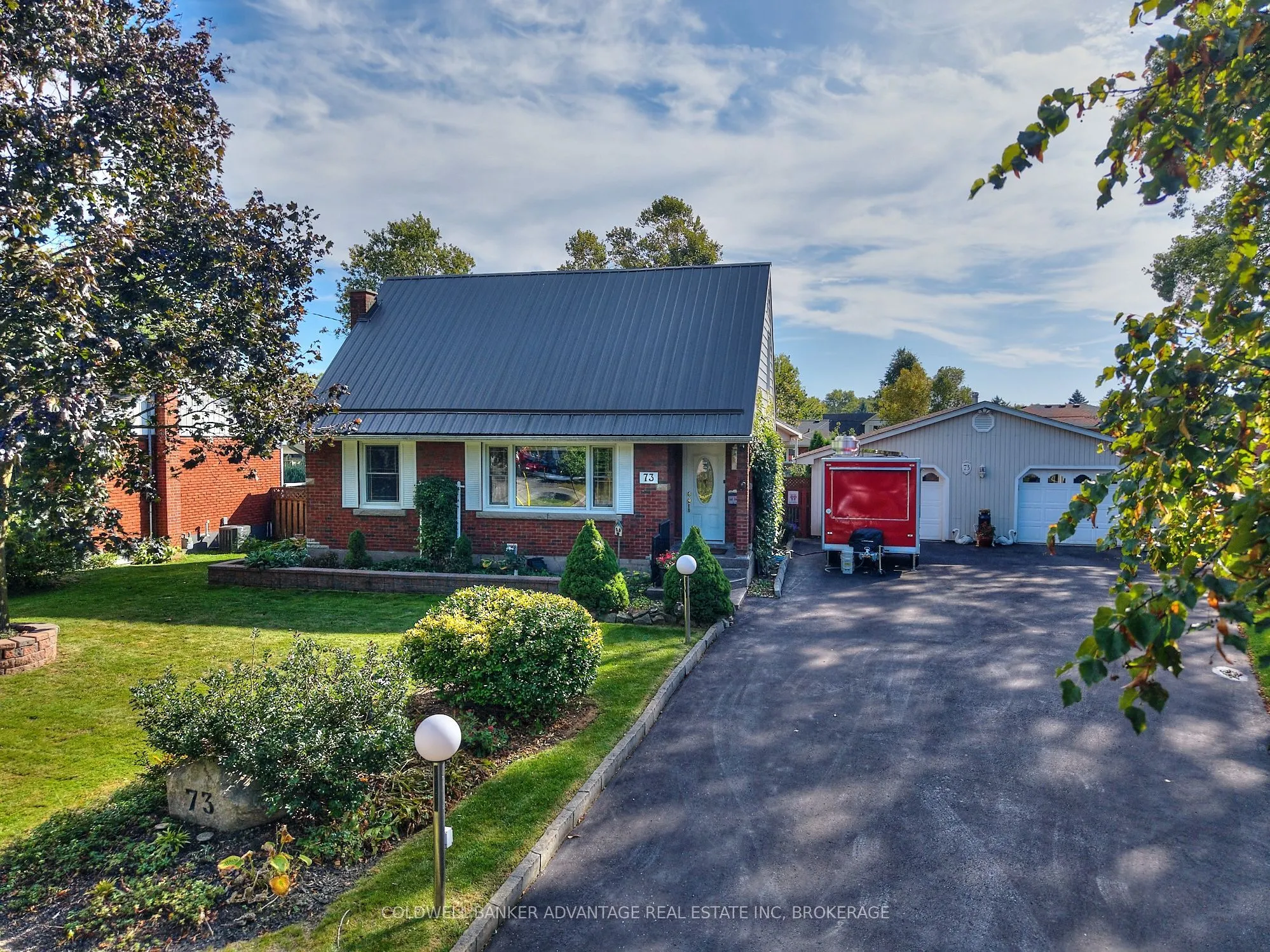 73 lindel Crescent, ON L3C 3S2