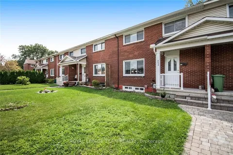 852 Cummings Avenue, ON K1K 2L4