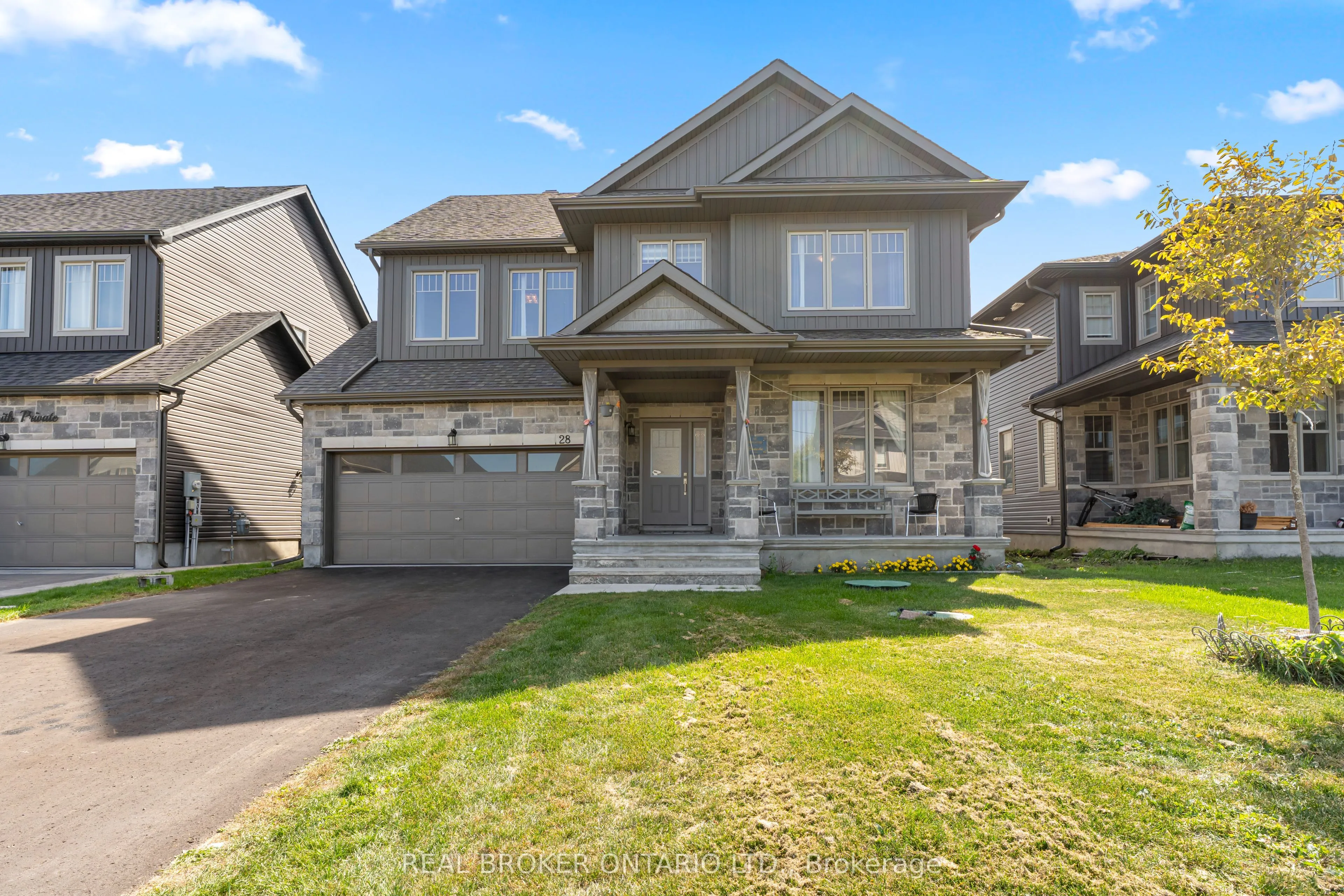 28 Sopwith Private, ON K0A 1L0