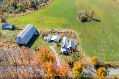 713 Rutherford Side Road, ON K7H 3C9