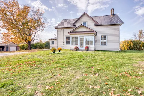 13 Brandelle Lane, ON K7H 3C6