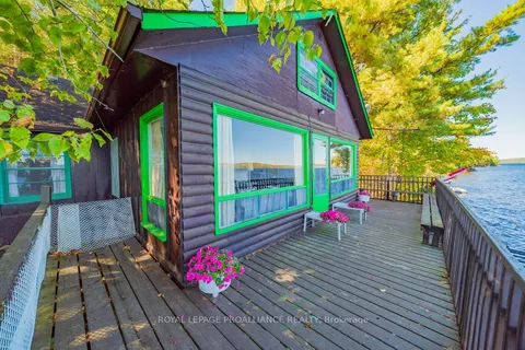 103 North Mazinaw Road, ON K0H 1K0