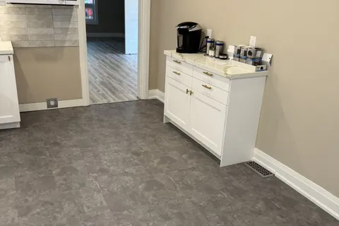 4445 Simcoe Street, ON L2E 1T7