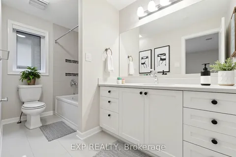 181 Lynn Coulter Street, ON K2J 7C2