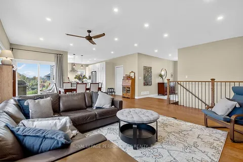 127 Ernest Way, ON K7H 0B3