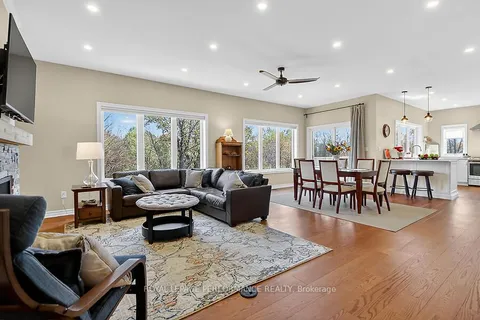 127 Ernest Way, ON K7H 0B3