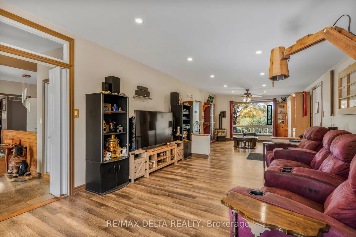 4866 County Road 17 N/A, ON K0B 1A0