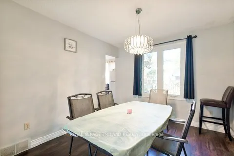 26 Redwood Lane, ON N5V 4C4