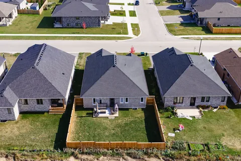 635 Winchester Avenue, ON N4W 0C8