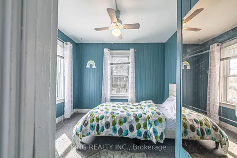 42 Wahneta Avenue, ON N9J 1T7