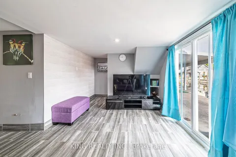 42 Wahneta Avenue, ON N9J 1T7