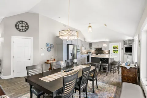 248 Bishop's Way, ON K7H 3C7