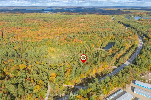 3864 Highway 118 N/A, ON P0B 1J0