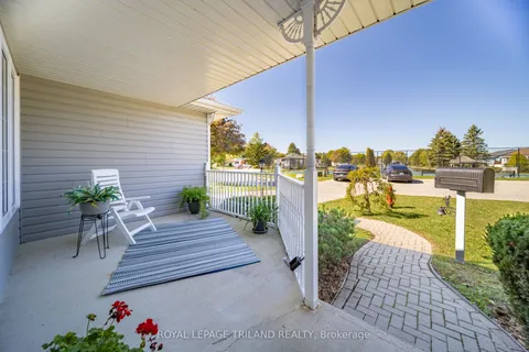 355 Shannon Boulevard, ON N0M 1T0