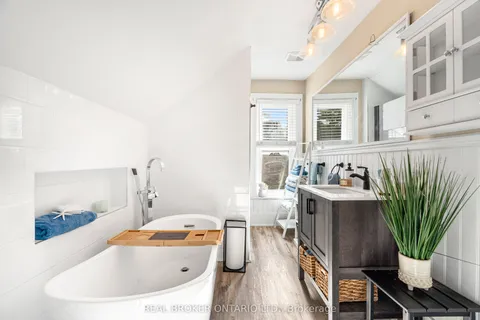 90 Emily Street, ON K7C 1S9