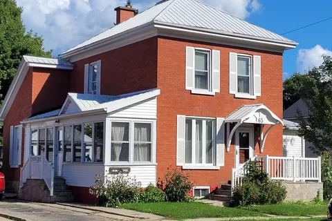 65 King Street, ON N5H 2A2