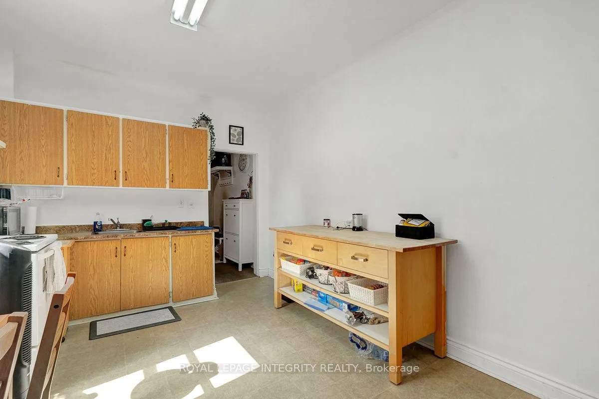 199 Henderson Avenue, ON K1N 7P7