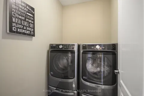 318 Everglade Way Way, ON K2M 0K9