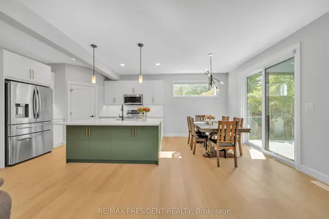 88 O'Neil Street, ON N7M 3A3