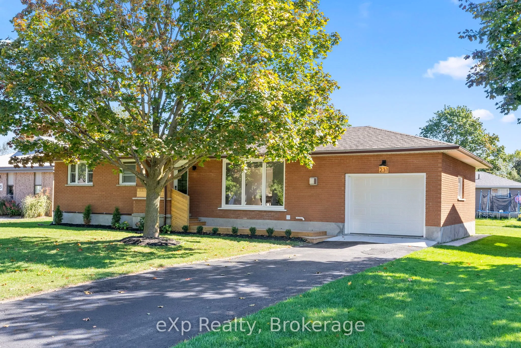 231 St. George Street, ON N0K 1N0