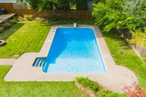 23 Heywood Avenue, ON L2M 2M7