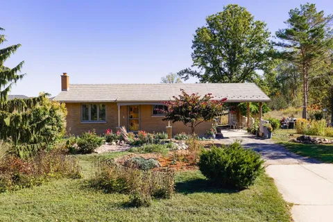 Detached 2 bedroom 1 bathroom at 52 Gill Rd Road in Lambton Shores - MLS# X12459613