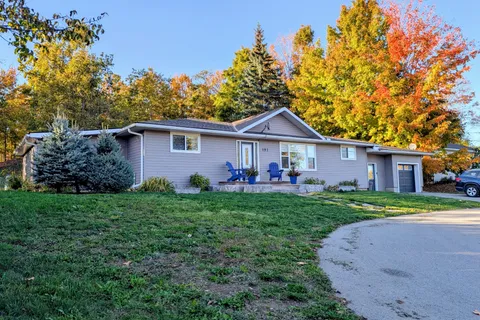 197 County Road 8 Road, ON K0M 1N0