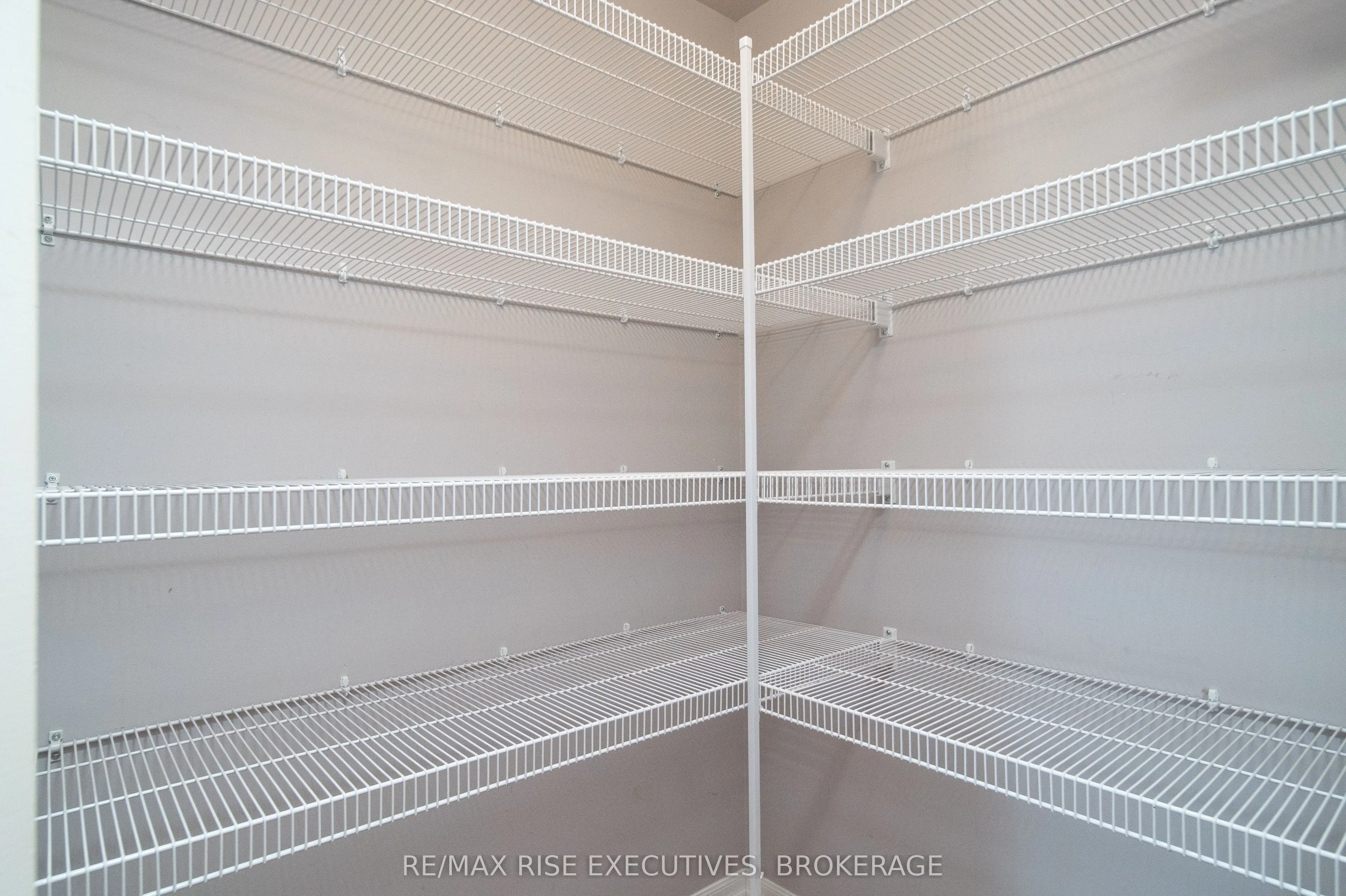 1369 Tremont Drive, ON K7P 0M6