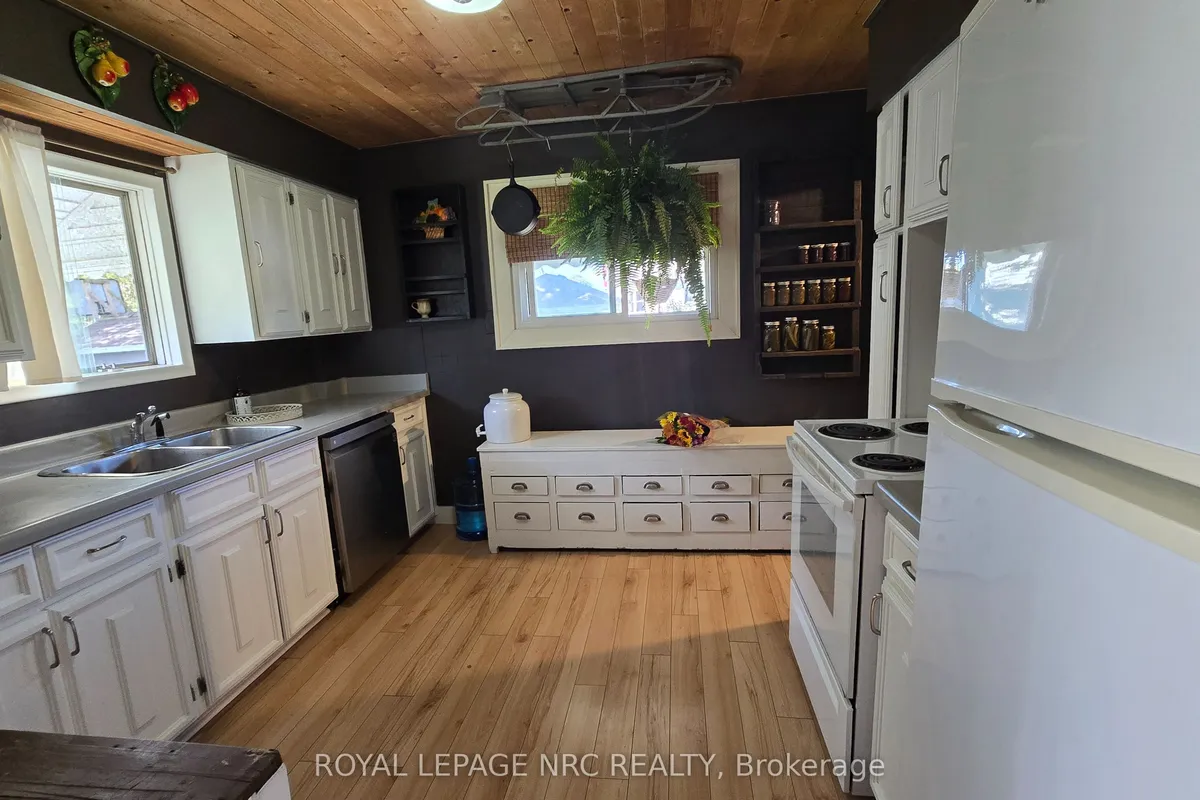 506 SOUTHWORTH Street, ON L3B 1Z9