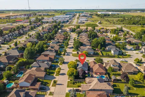 598 Harris Circle, ON N7G 4H3