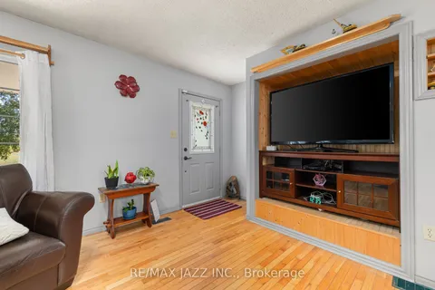 325 County Rd 30 Road, ON K0K 1G0