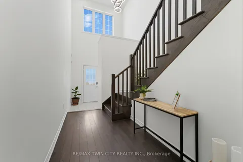 23 Whitton Drive, ON N3L 0L1