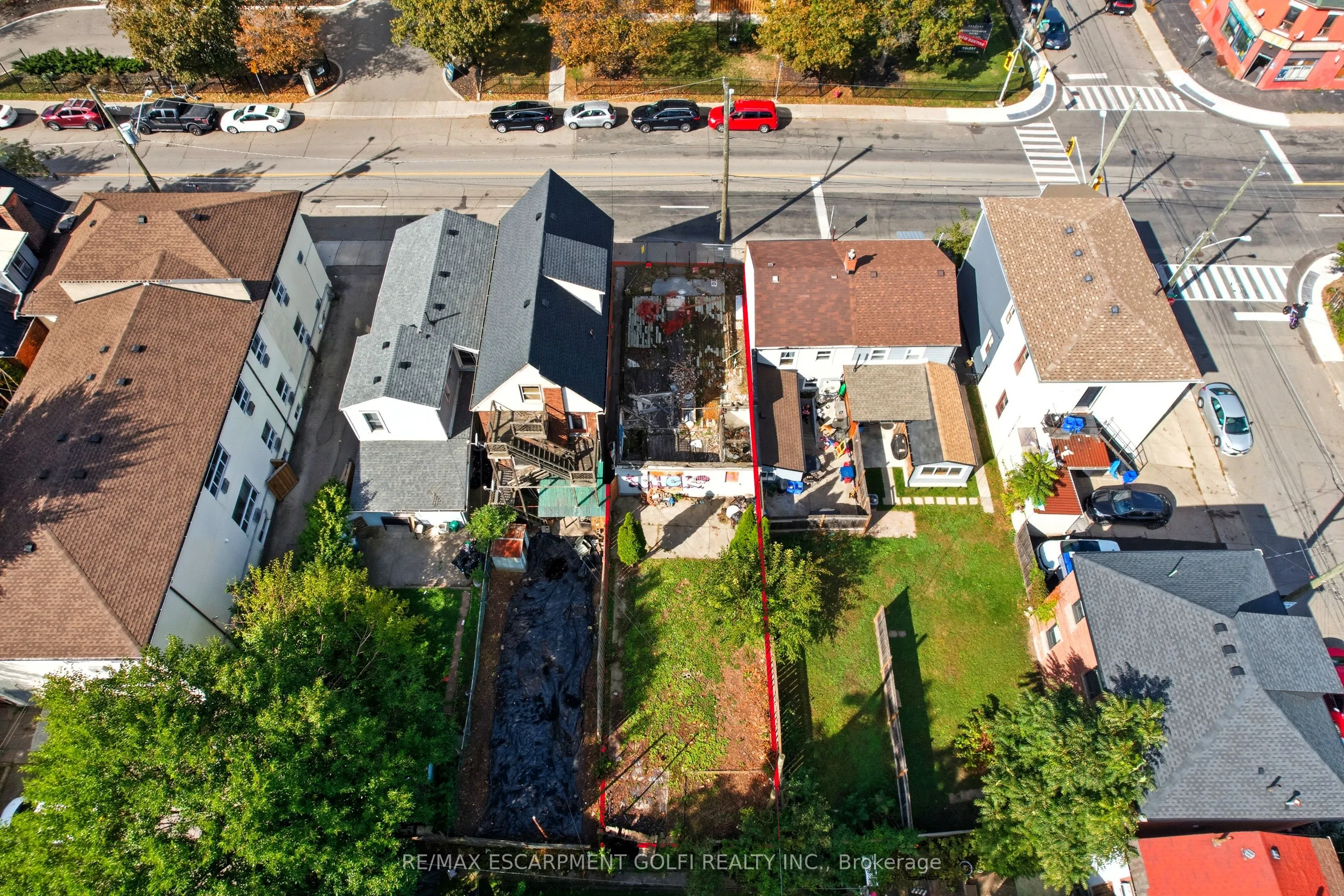 186 John Street, ON L8L 4P2