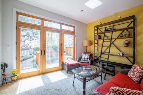 64 Yates Street, ON L2R 5R8