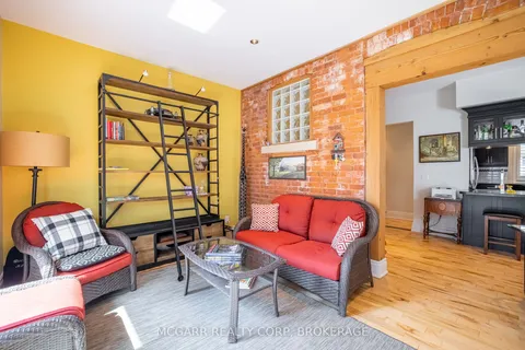 64 Yates Street, ON L2R 5R8