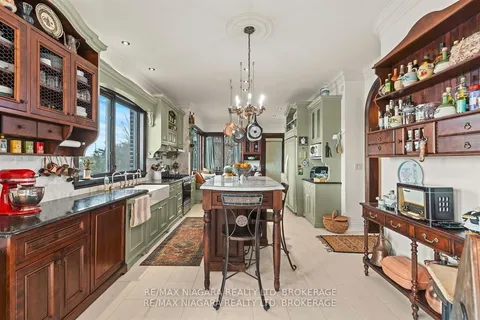 358C MARTINDALE Road, ON L2R 6P9