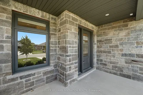 16 Forbes Crescent, ON N4W 0B3