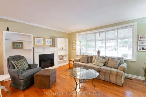 725 St Stephens Drive, ON N6E 1V6