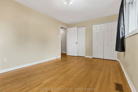 2666 Regina Street, ON K2B 6X8