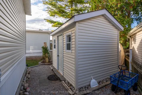 41 Cedarbush Crescent, ON N0B 2J0