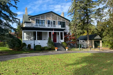 22 Francis Street, ON K9V 3R6