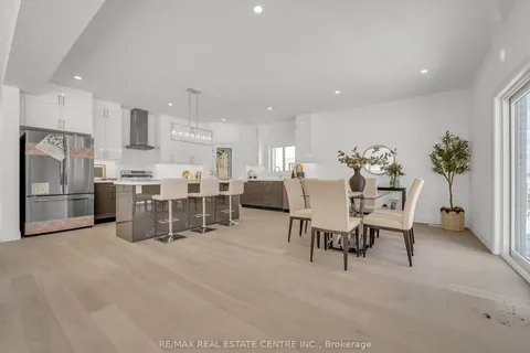 845 Darnley Boulevard, ON N6M 0L9