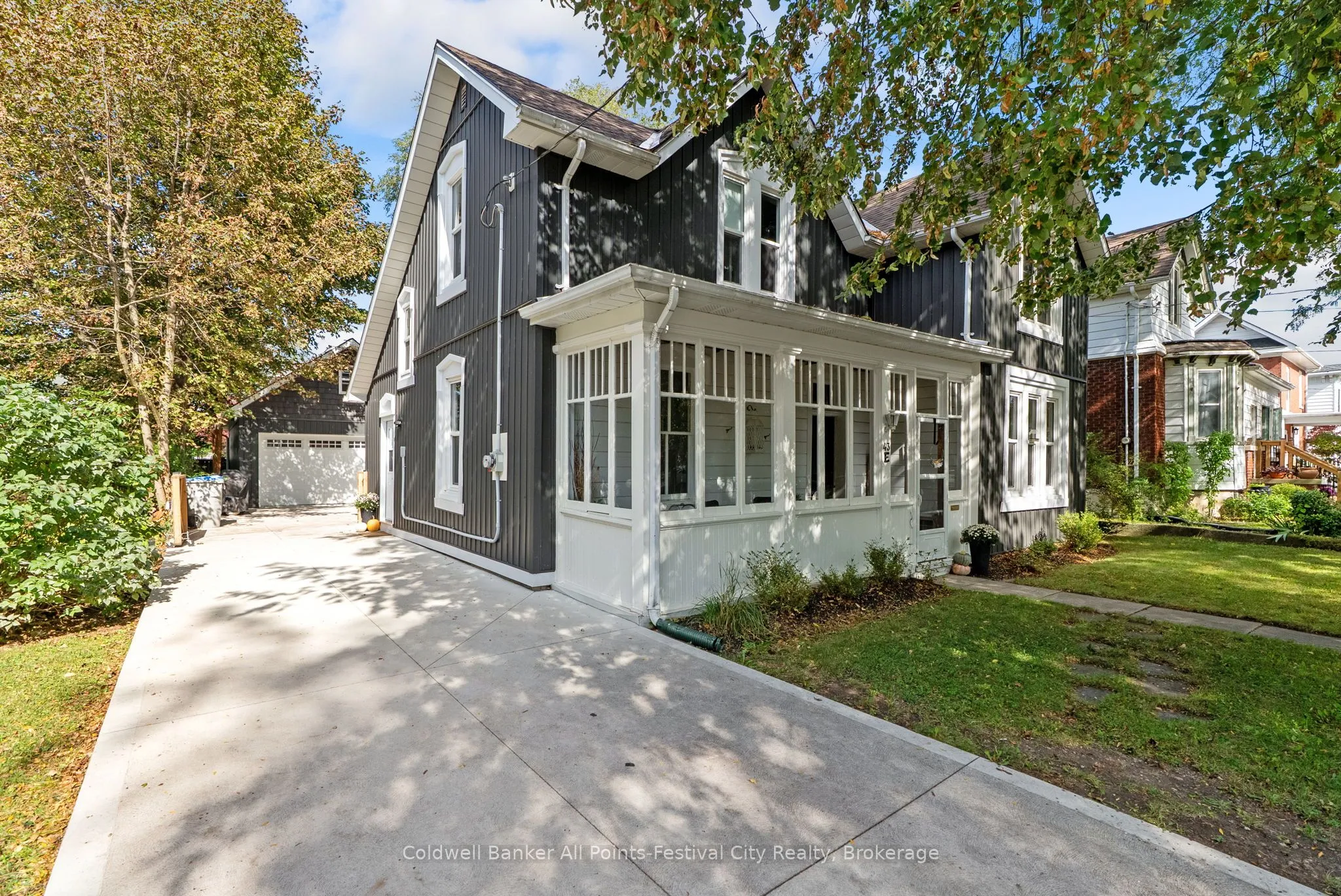 43 Bruce Street, ON N7A 1S7