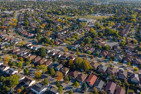 74 Erica Crescent, ON N6E 3P5