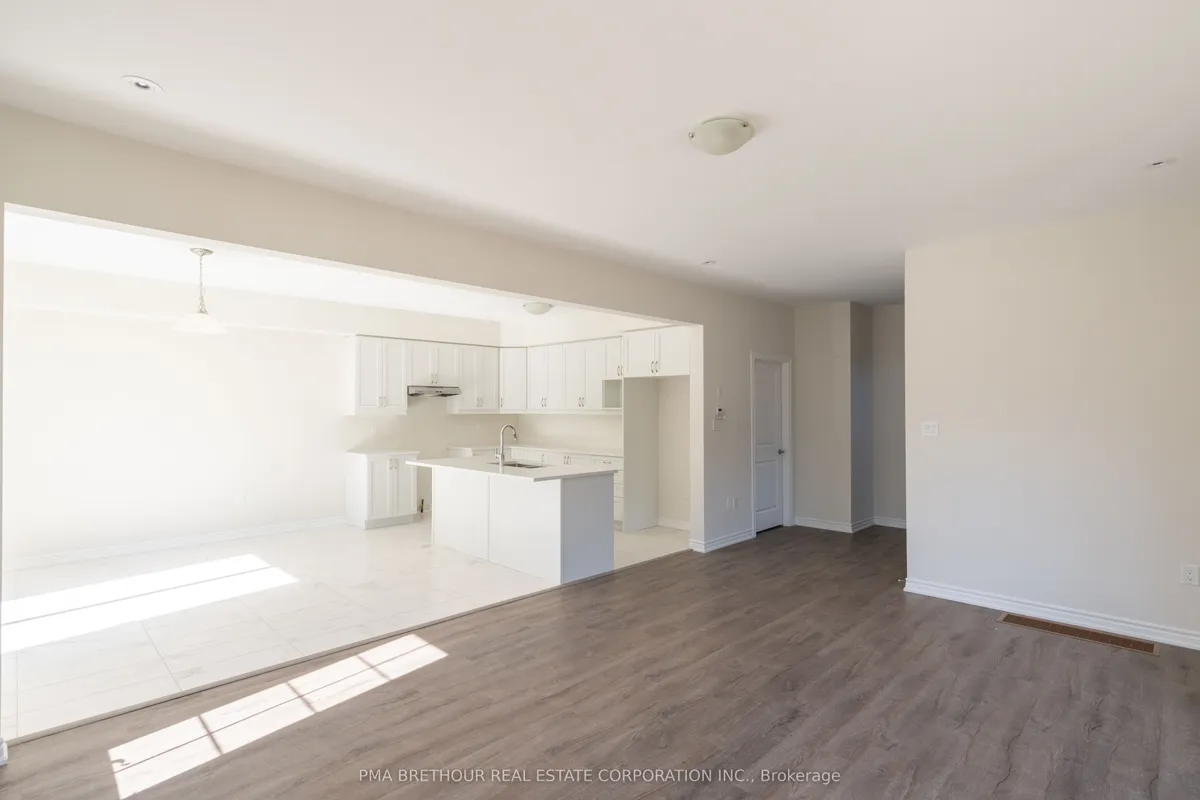 460 Beechwood Forest Lane, ON P1P 1A7