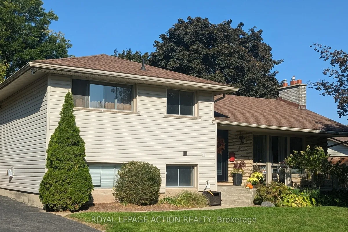 14 Meadow Road, ON N3R 3L1