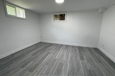 207 Thorold Road, ON L3C 3V9