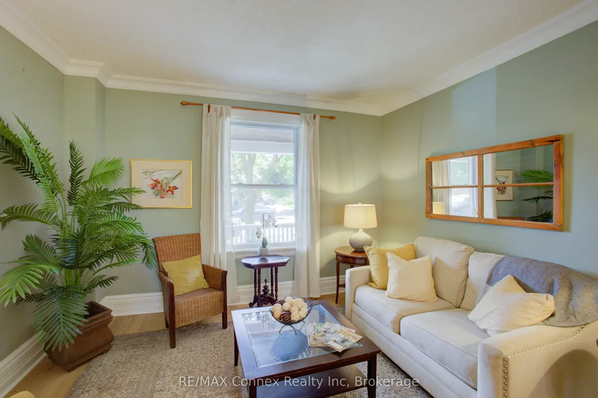 120 Harris Street, ON N1E 5T1